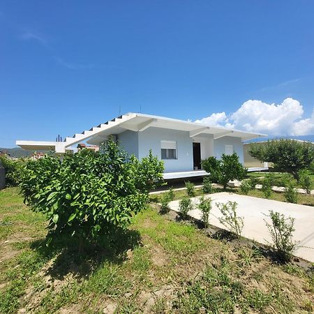 Villa Ndoni Берат Екстериор снимка