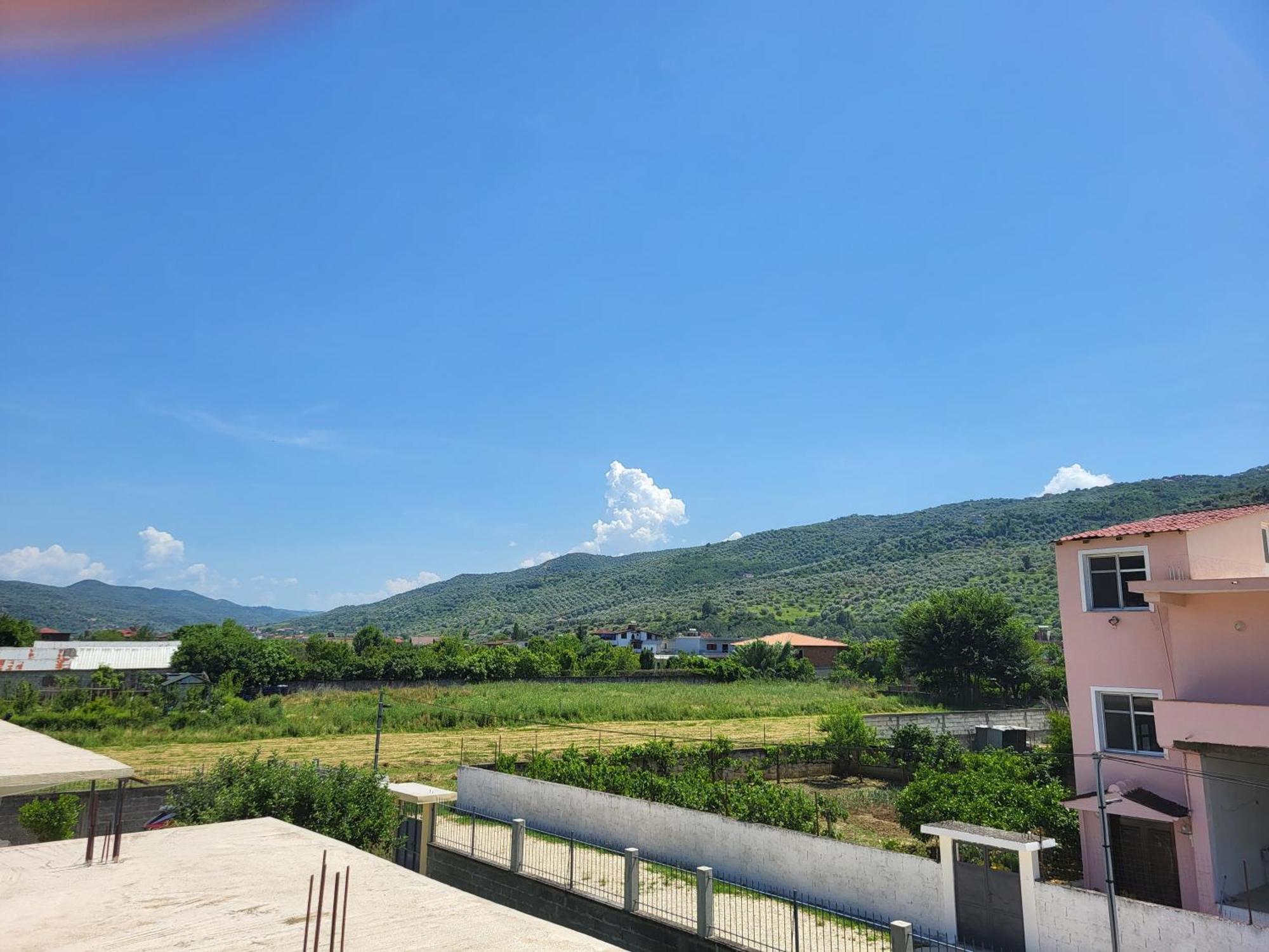 Villa Ndoni Берат Екстериор снимка