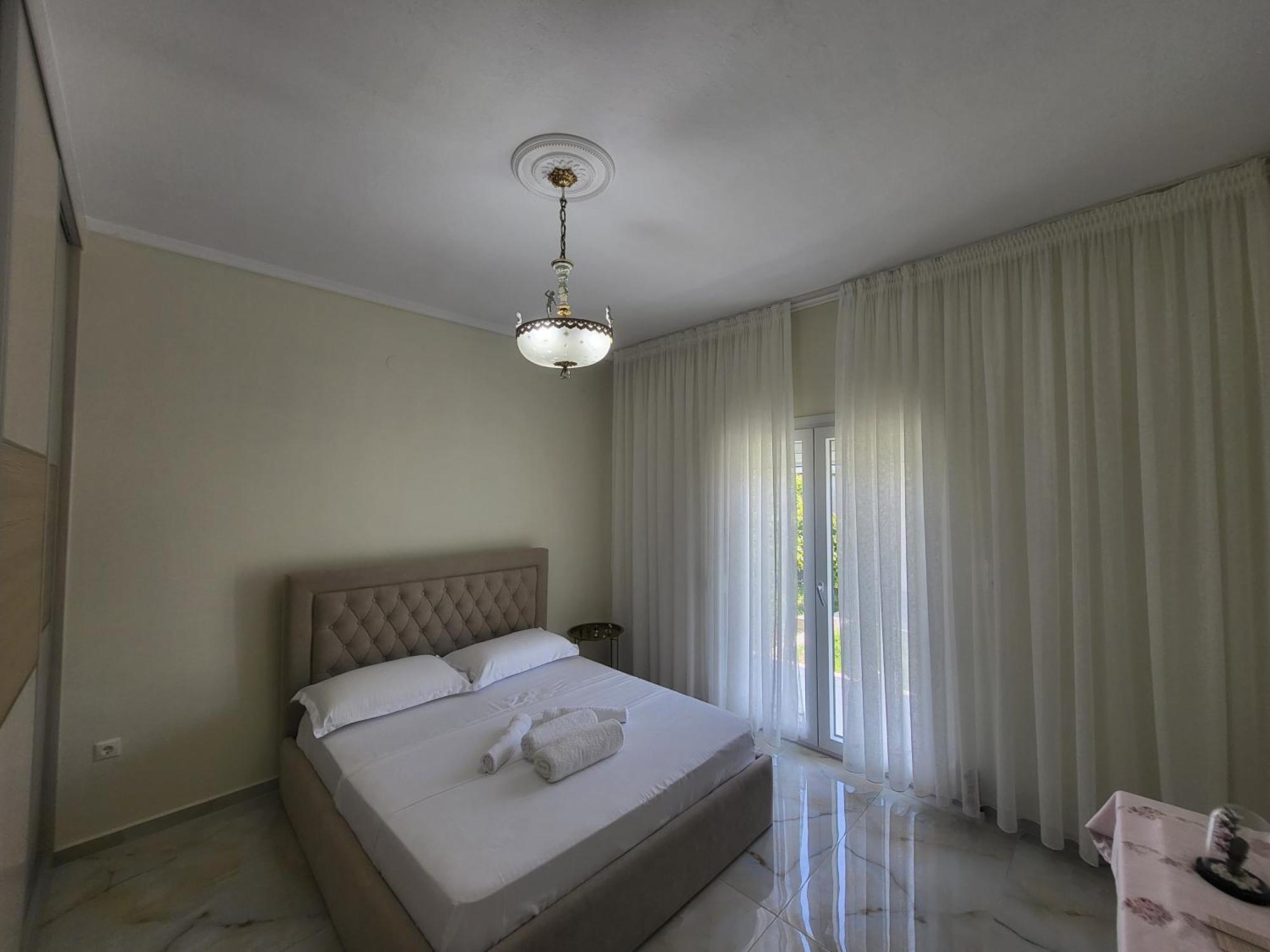Villa Ndoni Берат Екстериор снимка