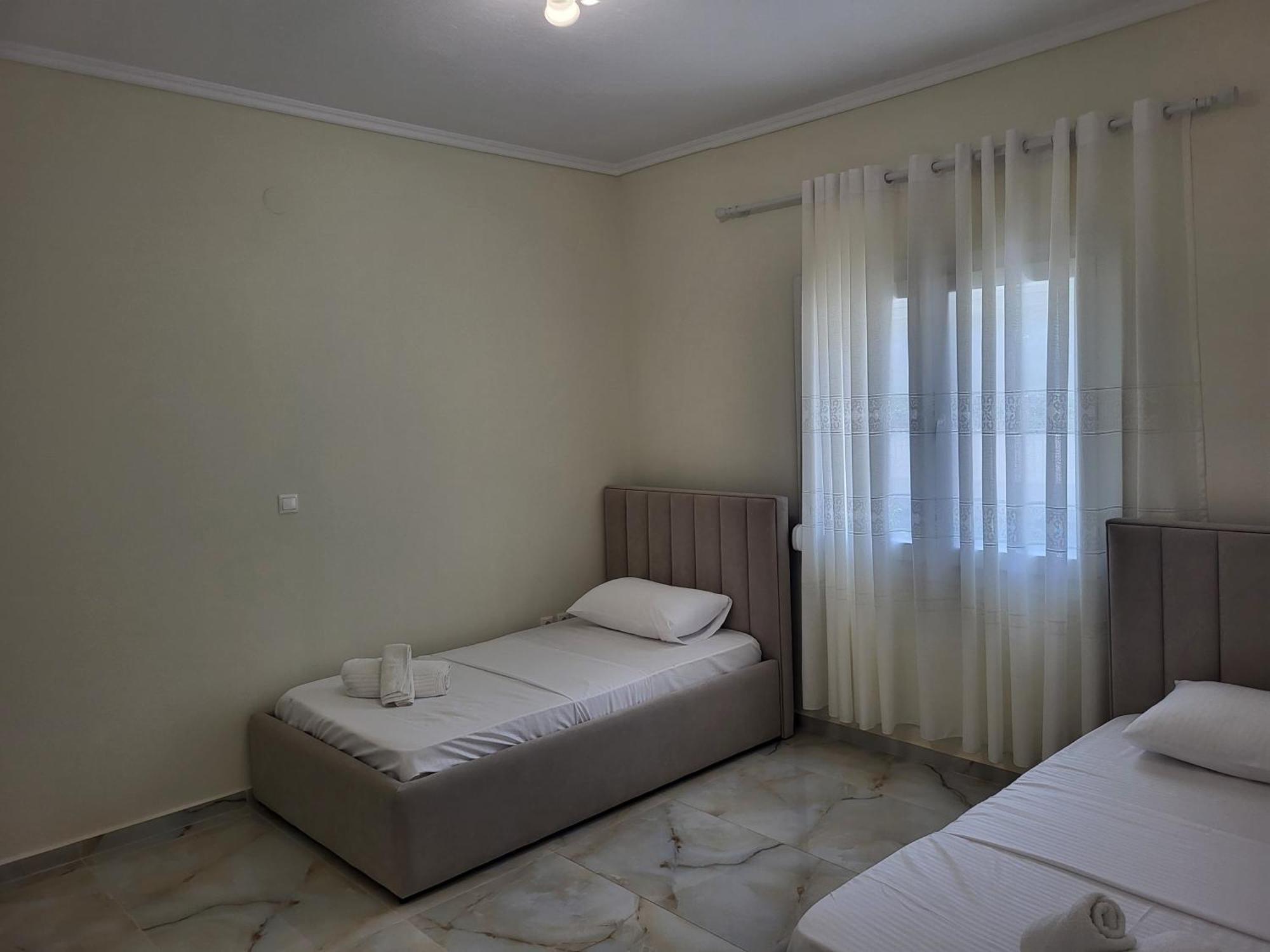 Villa Ndoni Берат Екстериор снимка